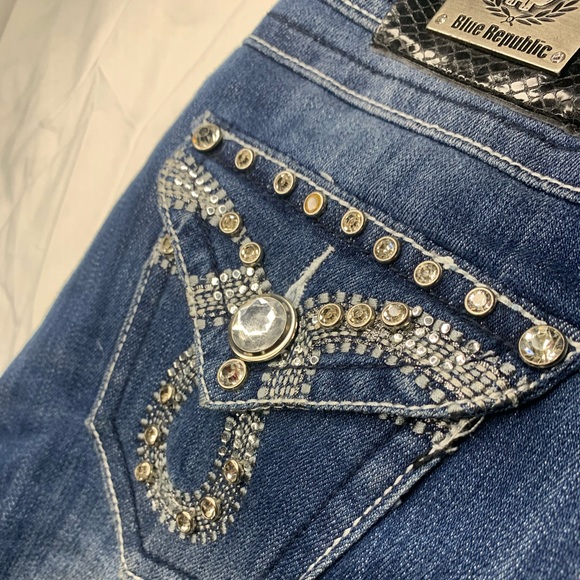 Blue Republic Jeans - Picture 3 of 6